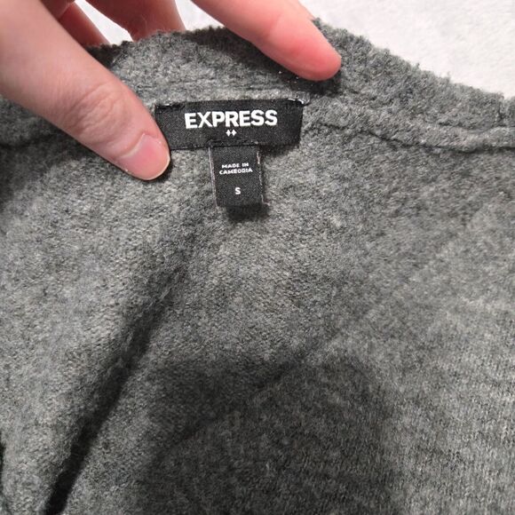 Express Womens Gray Knit V-Neck Sweater Size S Oversized Basic Essential Winter - Picture 3 of 5